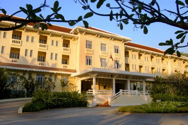 Raffles Grand Hotel d'Angkor